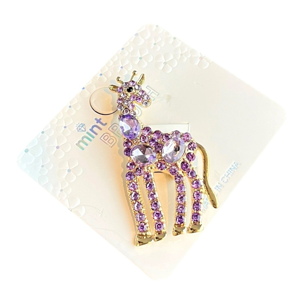 MINT BB Giraffe Animal Brooch Pin 2" Length Purple Rhinestone Gold Tone
